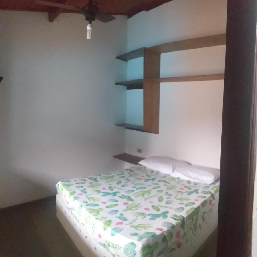 Casa Azul Itagua *